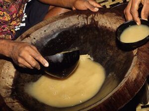 Wooden kava tanoa and bilo