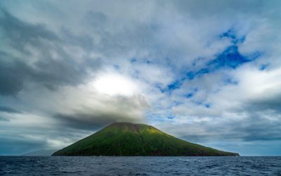 Tonga Volcano Eruption 2022: Latest Breaking Updates